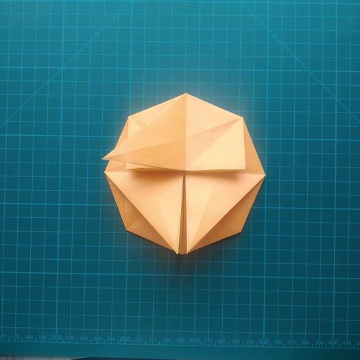 手工折纸教程：用20厘米彩纸折出π符号硬币折纸-第51张图片-趣作屋