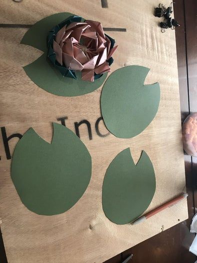 零基础也能轻松折出莲花折纸变体，附详细步骤与创意装饰-第27张图片-趣作屋