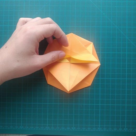 手工折纸教程：用20厘米彩纸折出π符号硬币折纸-第46张图片-趣作屋