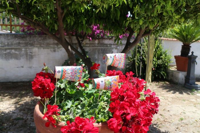 亲子手工DIY:用纸筒轻松制作彩色鲤鱼旗-第18张图片-趣作屋 亲子手工DIY:用纸筒轻松制作彩色鲤鱼旗-第18张图片-趣作屋