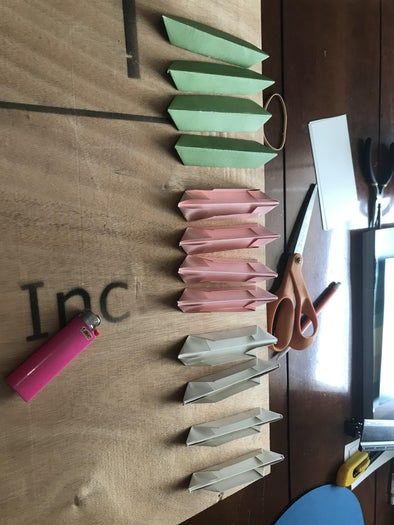 零基础也能轻松折出莲花折纸变体，附详细步骤与创意装饰-第9张图片-趣作屋