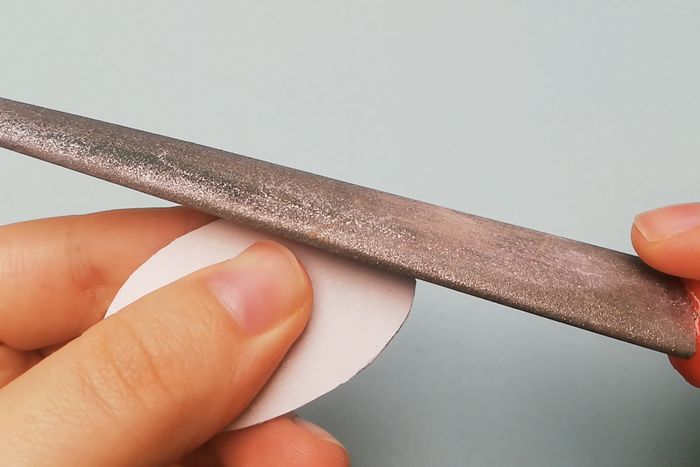 低成本手工制作超级英雄钥匙扣教程-第7张图片-趣作屋 低成本手工制作超级英雄钥匙扣教程-第7张图片-趣作屋