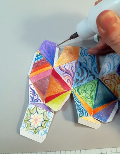 用纸手工制作复活节彩蛋的简单方法-第12张图片-趣作屋