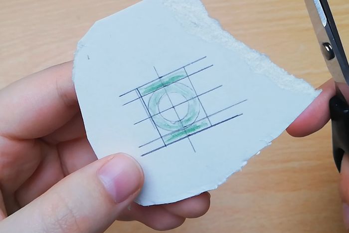 低成本手工制作超级英雄钥匙扣教程-第8张图片-趣作屋 低成本手工制作超级英雄钥匙扣教程-第8张图片-趣作屋