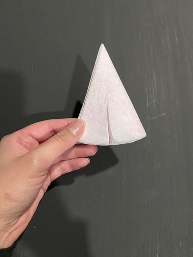 超低成本DIY咖啡滤纸花墙装饰教程，租房也能轻松上手-第13张图片-趣作屋