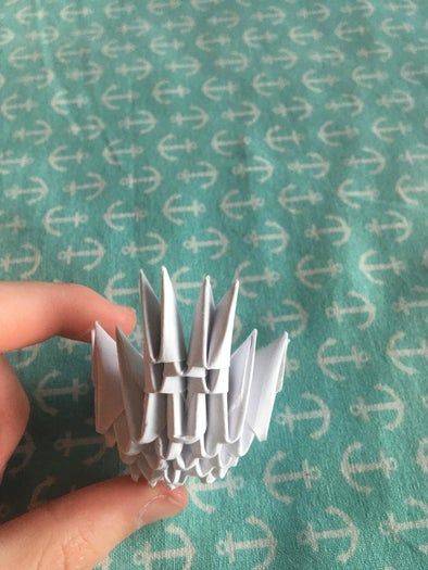 零基础也能学会!3D百合花折纸教程全解析-第8张图片-趣作屋 零基础也能学会!3D百合花折纸教程全解析-第8张图片-趣作屋