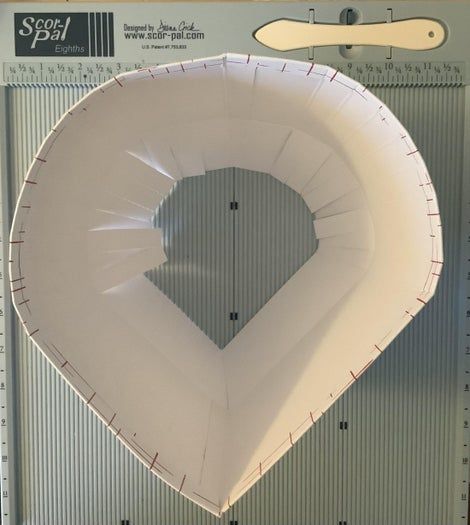 手工制作心形装饰盒子的详细教程-第7张图片-趣作屋