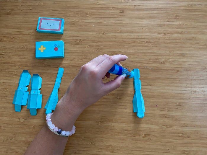 手工制作会动的LunaR游戏机器人教程-第11张图片-趣作屋