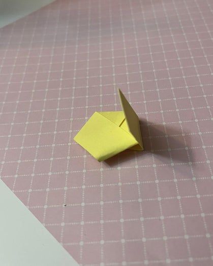 高效折纸星星教程:许愿好运的简单手工制作方法-第16张图片-趣作屋 高效折纸星星教程:许愿好运的简单手工制作方法-第16张图片-趣作屋