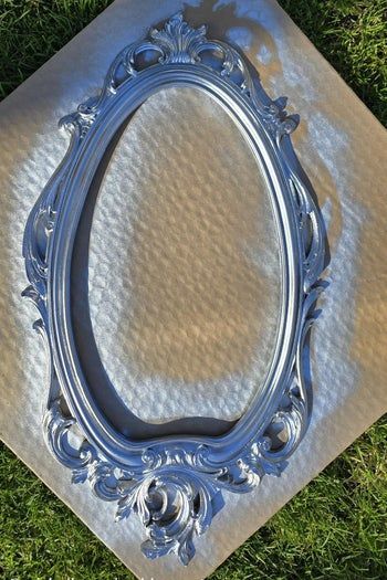 用旧框自制复古珠宝展示墙-第3张图片-趣作屋