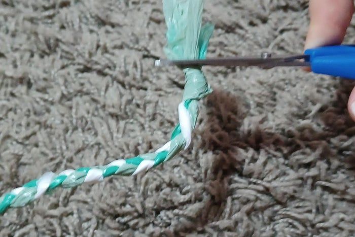 用塑料袋DIY手链教程-第19张图片-趣作屋 用塑料袋DIY手链教程-第19张图片-趣作屋