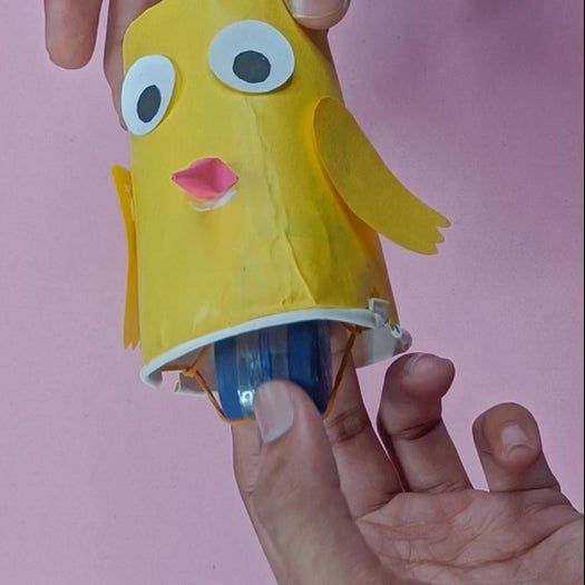 简单又有趣的橡皮筋驱动移动玩具制作教程-第15张图片-趣作屋