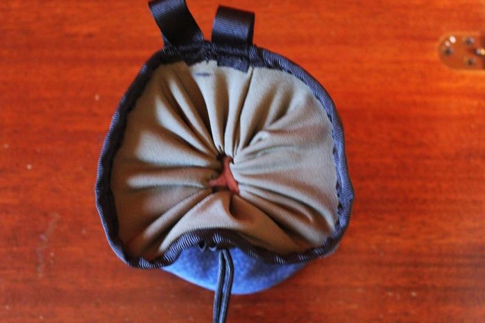 用旧牛仔裤DIY结实耐用的粉笔袋教程-第43张图片-趣作屋 用旧牛仔裤DIY结实耐用的粉笔袋教程-第43张图片-趣作屋