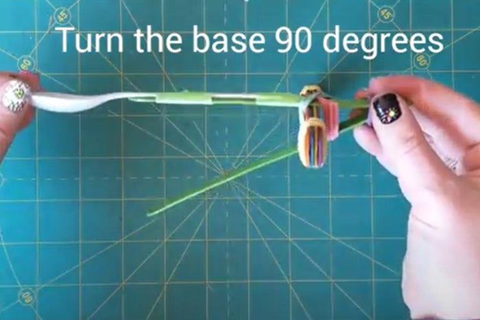 简单材料制作弹射器教程-第8张图片-趣作屋