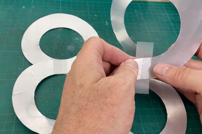 用饮料罐制作户外风动螺旋装饰教程-第11张图片-趣作屋