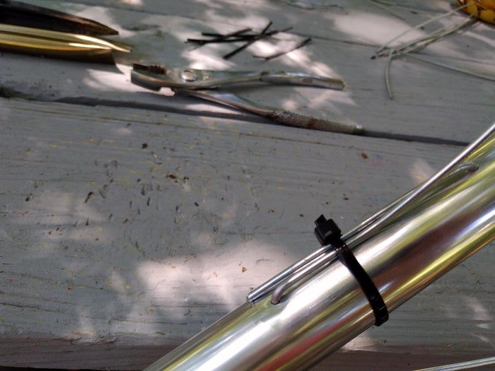 用猫粮罐头制作防水向日葵装饰品教程-第18张图片-趣作屋