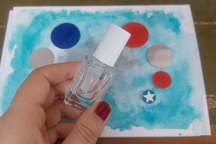 用饮料罐制作佩吉·卡特和美国队长盾牌配饰教程-第33张图片-趣作屋