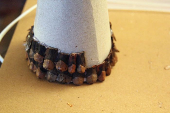 用松果制作创意圣诞装饰品教程-第7张图片-趣作屋