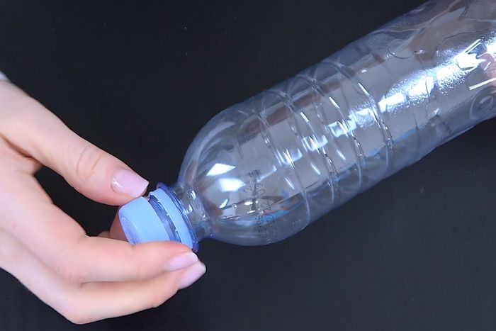 塑料瓶变废为宝：超简单3个生活小妙招-第13张图片-趣作屋