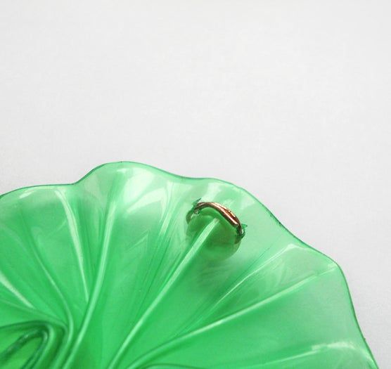 用塑料瓶制作环保胸针的超简单教程-第14张图片-趣作屋