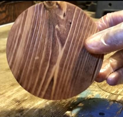 废旧瓶子改造创意教程：制作实用瓶盖容器-第11张图片-趣作屋