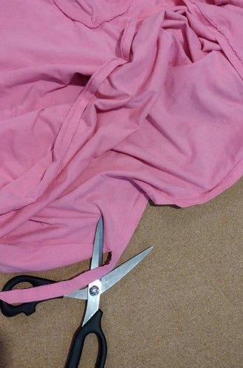 用旧T恤DIY结实绳子的简单方法-第7张图片-趣作屋