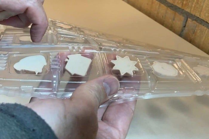 废旧巧克力日历模具改造石膏装饰品教程-第7张图片-趣作屋