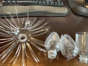 塑料瓶变废为宝:简单几步做出美丽花朵装饰-第11张图片-趣作屋 塑料瓶变废为宝:简单几步做出美丽花朵装饰-第11张图片-趣作屋