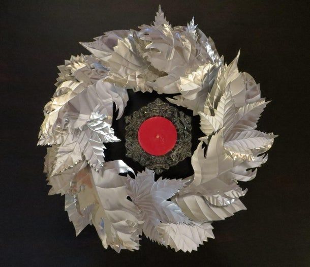 用铝制饼盘制作叶形装饰蜡烛环教程-第1张图片-趣作屋 用铝制饼盘制作叶形装饰蜡烛环教程-第1张图片-趣作屋