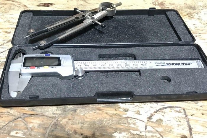 废旧瓶子改造创意教程：制作实用瓶盖容器-第5张图片-趣作屋