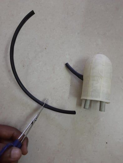 用塑料瓶DIY可爱小黄人玩具-第7张图片-趣作屋