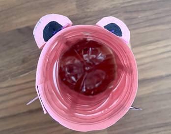 简易环保塑料瓶改造存钱罐教程-第12张图片-趣作屋 简易环保塑料瓶改造存钱罐教程-第12张图片-趣作屋