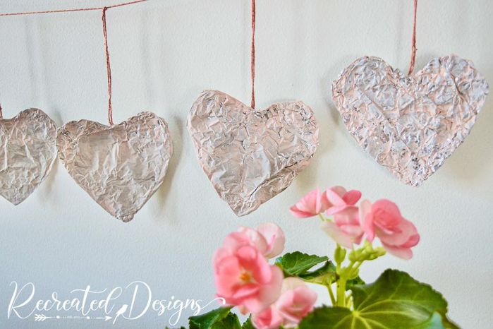 情人节手工爱心花环制作教程-第1张图片-趣作屋