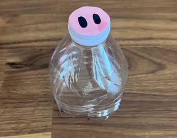 简易环保塑料瓶改造存钱罐教程-第14张图片-趣作屋 简易环保塑料瓶改造存钱罐教程-第14张图片-趣作屋