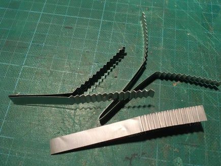 用饮料罐制作迷你森林装饰树教程-第8张图片-趣作屋