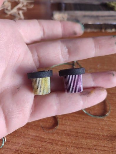 废旧材料制作迷你仙女小屋书架教程-第14张图片-趣作屋