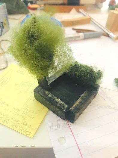 如何用废木料制作可爱又实用的骰子托盘-第14张图片-趣作屋 如何用废木料制作可爱又实用的骰子托盘-第14张图片-趣作屋