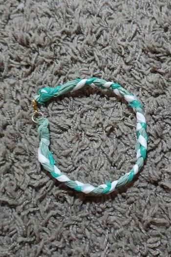 用塑料袋DIY手链教程-第23张图片-趣作屋 用塑料袋DIY手链教程-第23张图片-趣作屋