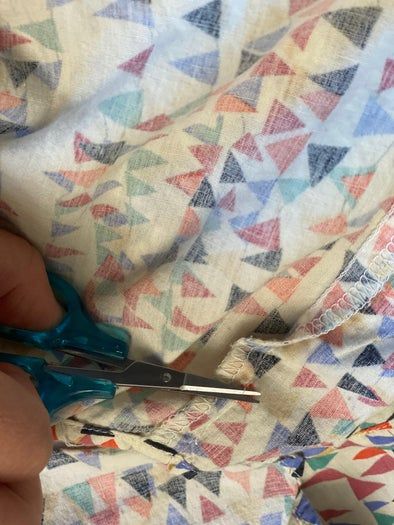 旧衬衫改造超酷纸巾盒教程-第9张图片-趣作屋 旧衬衫改造超酷纸巾盒教程-第9张图片-趣作屋