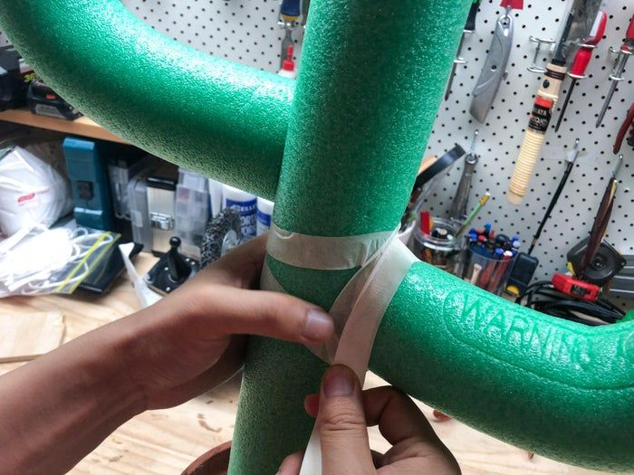 用回收材料制作创意圣诞仙人掌装饰树教程-第14张图片-趣作屋