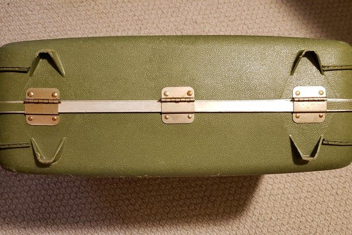 用复古行李箱打造国家公园贴纸墙面艺术-第4张图片-趣作屋