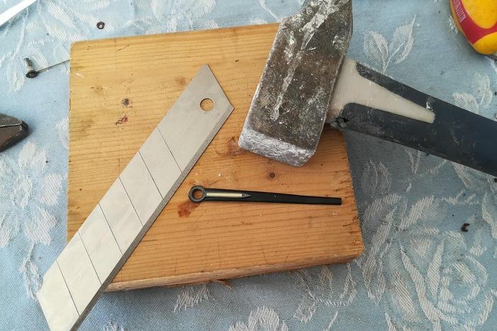 如何用旧闹钟改造无噪音电池闹钟-第17张图片-趣作屋 如何用旧闹钟改造无噪音电池闹钟-第17张图片-趣作屋