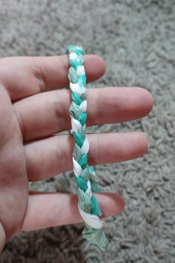 用塑料袋DIY手链教程-第24张图片-趣作屋 用塑料袋DIY手链教程-第24张图片-趣作屋