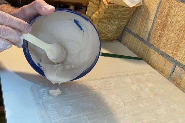 废旧巧克力日历模具改造石膏装饰品教程-第5张图片-趣作屋