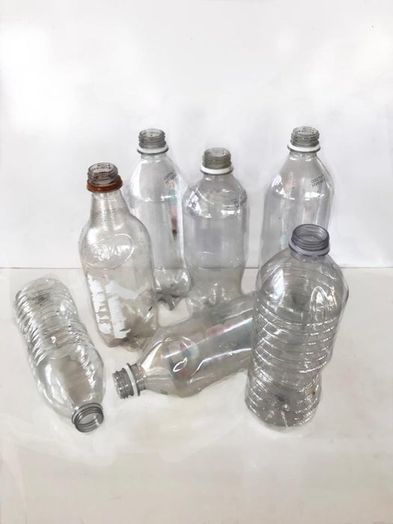 用回收塑料瓶制作多彩灯串花朵教程-第4张图片-趣作屋 用回收塑料瓶制作多彩灯串花朵教程-第4张图片-趣作屋