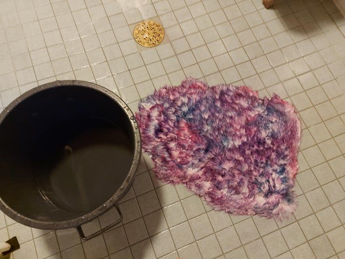 用头发染剂制作银河风格羊皮教程-第10张图片-趣作屋