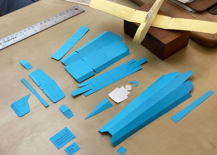 手工折纸滑翔机制作教程：零基础也能轻松上手-第2张图片-趣作屋