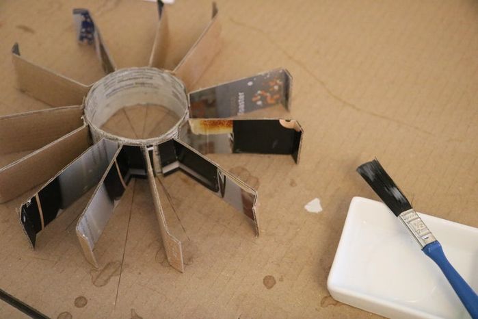 低成本DIY纸制飞镖盘教程，安全又有趣的家庭手工项目-第13张图片-趣作屋