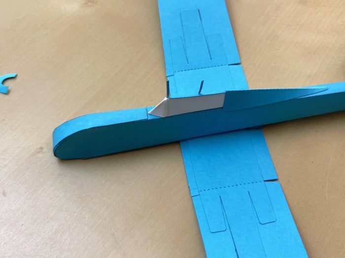 手工折纸滑翔机制作教程：零基础也能轻松上手-第22张图片-趣作屋