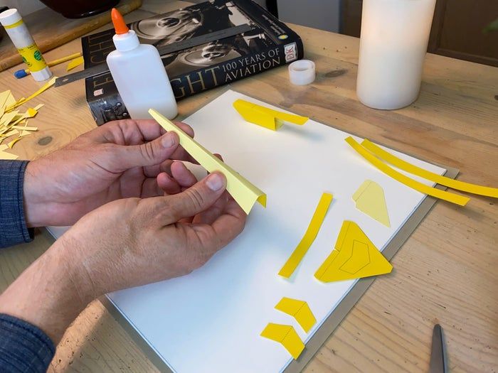 用废品动手做滑翔机,轻松搞定趣味手工制作-第12张图片-趣作屋 用废品动手做滑翔机,轻松搞定趣味手工制作-第12张图片-趣作屋